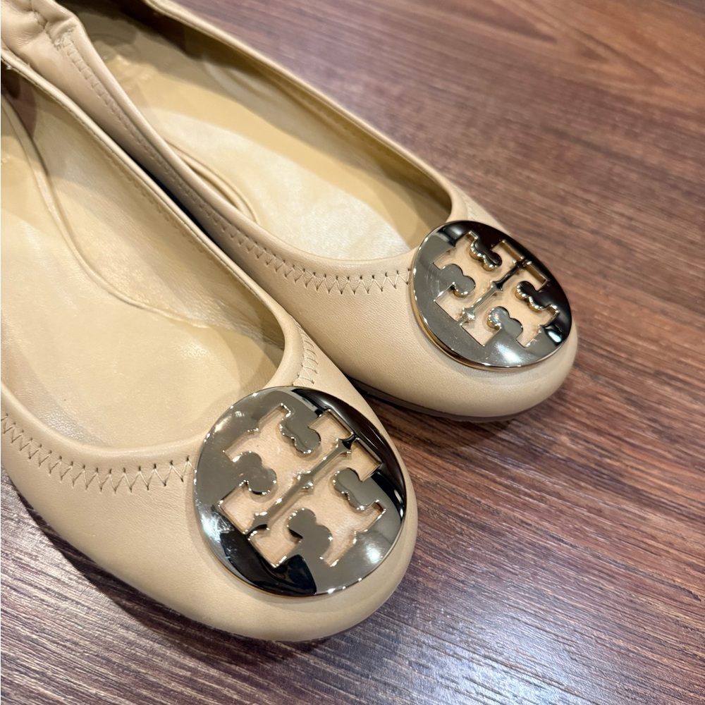 NIB Tory Burch Logo Nappa Leather Flat Ballet Shoes